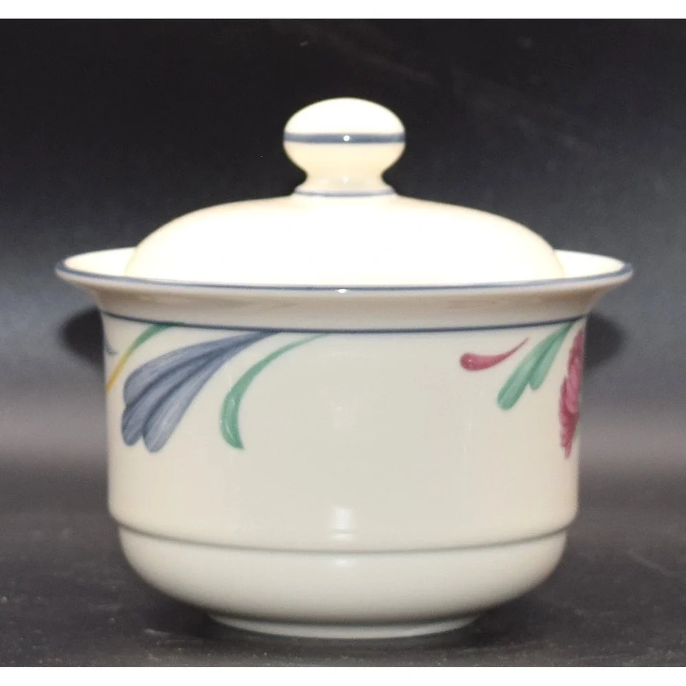 Lenox Sugar Bowl Poppies on Blue Chinastone Cream Floral Excellent Condition